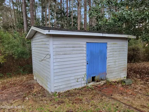 137 Pine Street Shallotte NC 28470