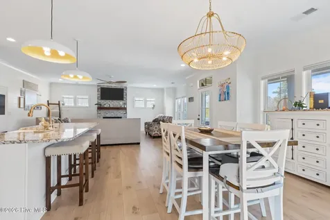102 Hardwick Lane Newport NC 28570