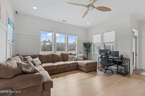 102 Hardwick Lane Newport NC 28570