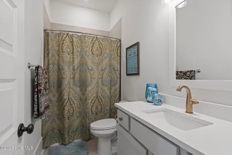 102 Hardwick Lane Newport NC 28570