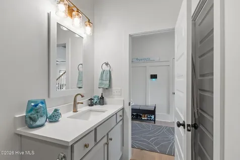 102 Hardwick Lane Newport NC 28570