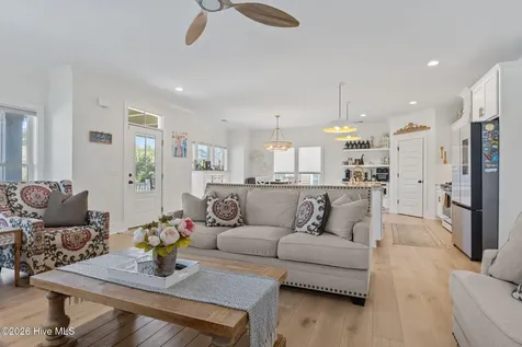 102 Hardwick Lane Newport NC 28570