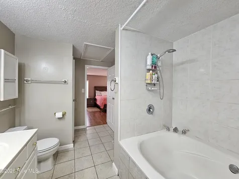 202 Castlebury Lane Hubert NC 28539