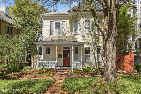 215 Ann Street Wilmington NC 28401