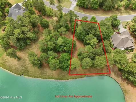 146 Muscadine Trail Wallace NC 28466
