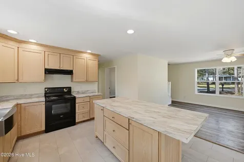 858 Wildwood Circle Hampstead NC 28443