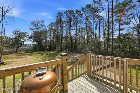 858 Wildwood Circle Hampstead NC 28443