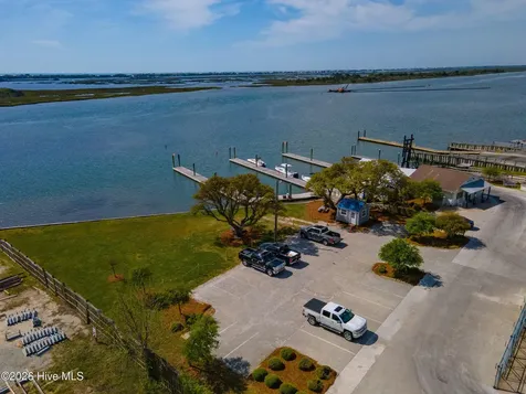 858 Wildwood Circle Hampstead NC 28443