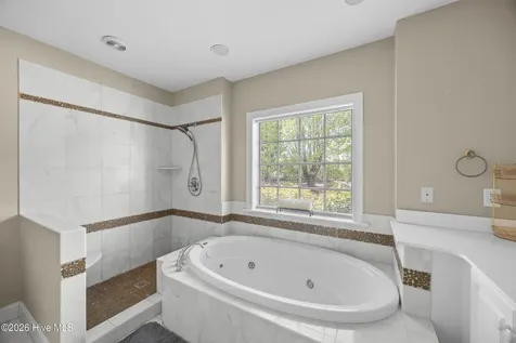 8600 Abbey Glen Way Wilmington NC 28411