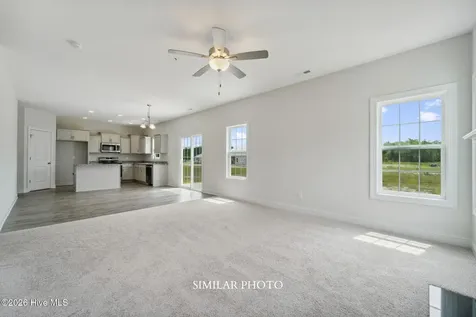 1864 Olde Towne Pointe Boulevard Jacksonville NC 28546