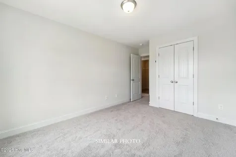1864 Olde Towne Pointe Boulevard Jacksonville NC 28546