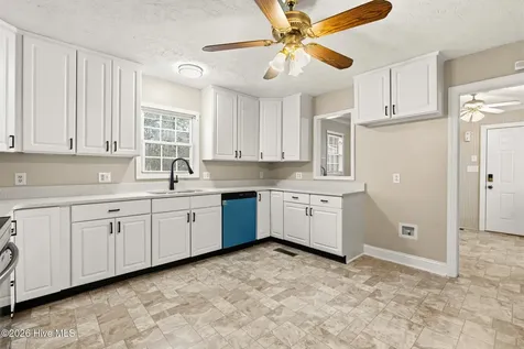 449 Us Highway 1 S Rockingham NC 28379
