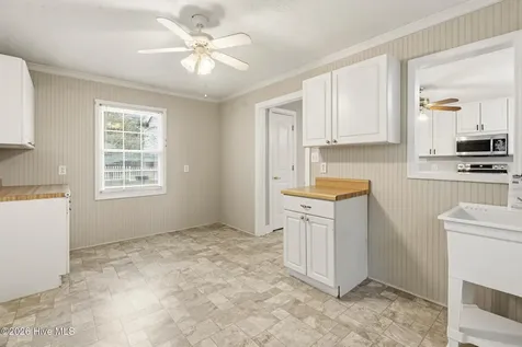 449 Us Highway 1 S Rockingham NC 28379