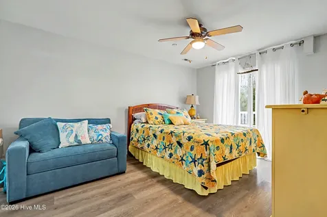 105 SE 58th Street Oak Island NC 28465