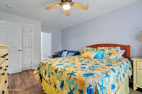 105 SE 58th Street Oak Island NC 28465