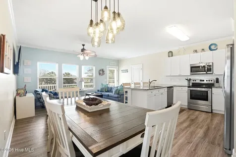 618 S Fourth Avenue Kure Beach NC 28449
