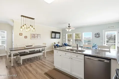 618 S Fourth Avenue Kure Beach NC 28449