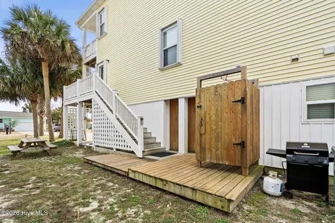 618 S Fourth Avenue Kure Beach NC 28449