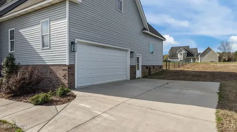 4367 N Browntown Road Battleboro NC 27809