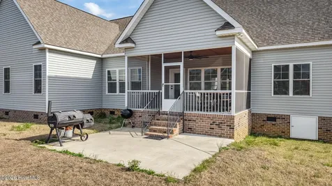 4367 N Browntown Road Battleboro NC 27809