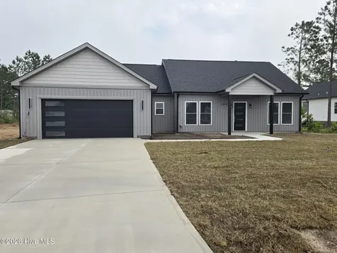 204 Windsor Farm Road Kinston NC 28504
