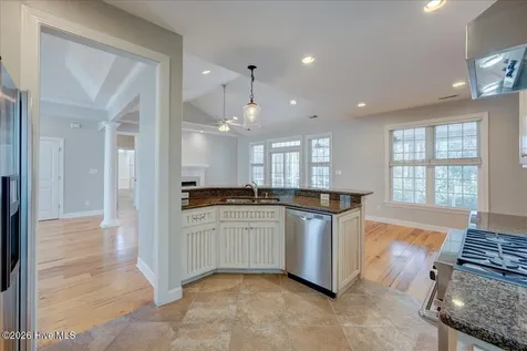 105 Raft Road New Bern NC 28562