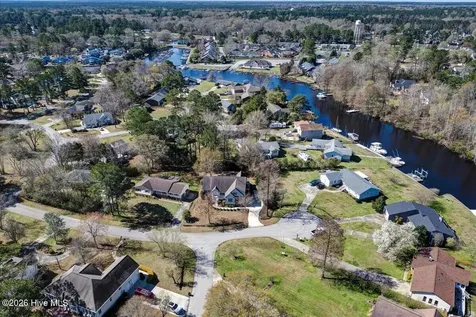 105 Raft Road New Bern NC 28562