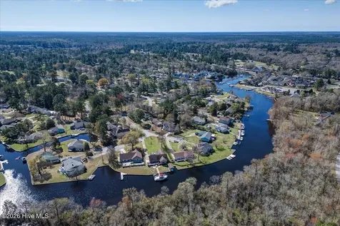 105 Raft Road New Bern NC 28562