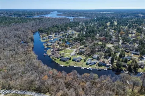 105 Raft Road New Bern NC 28562
