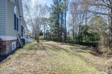 105 Raft Road New Bern NC 28562