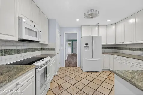 227 The Cape Boulevard Wilmington NC 28412