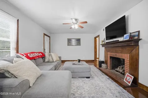 1121 W Williams Circle Elizabeth City NC 27909
