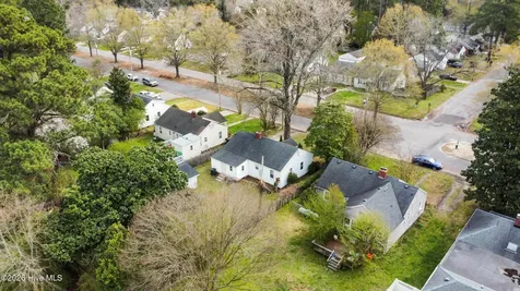 1121 W Williams Circle Elizabeth City NC 27909
