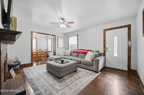 1121 W Williams Circle Elizabeth City NC 27909