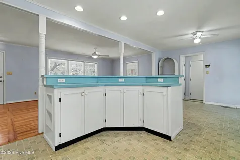101 NE 40th Street Oak Island NC 28465