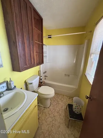 504 Beeler Avenue Hamlet NC 28345