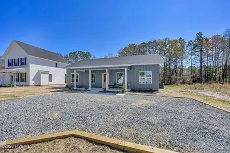 280 Charlestown Road Boiling Spring Lakes NC 28461