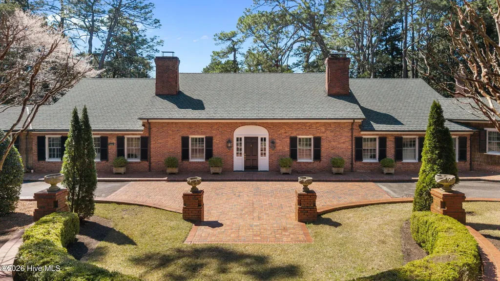 4 Augusta Way Pinehurst NC 28374