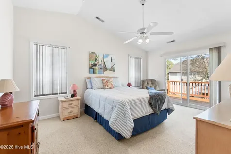 101 SE 24th Street Oak Island NC 28465