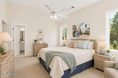 101 SE 24th Street Oak Island NC 28465
