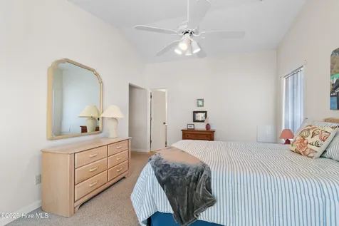 101 SE 24th Street Oak Island NC 28465