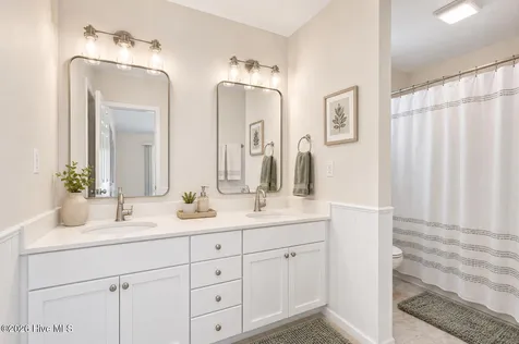101 SE 24th Street Oak Island NC 28465