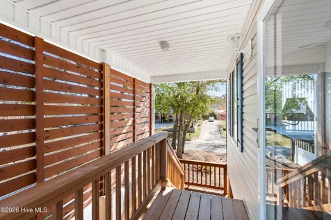 101 SE 24th Street Oak Island NC 28465