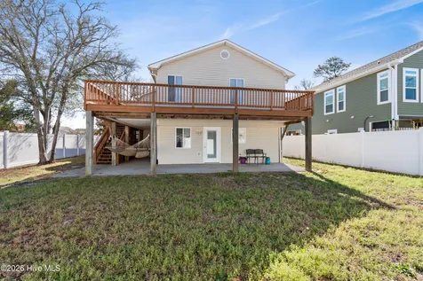 101 SE 24th Street Oak Island NC 28465
