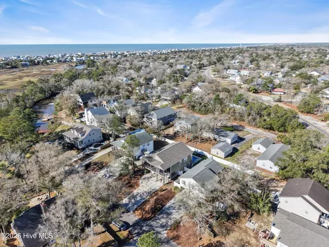 101 SE 24th Street Oak Island NC 28465