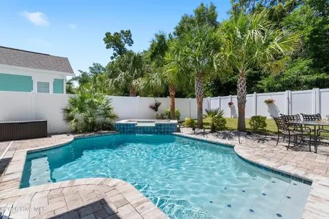 1327 Tilapia Way Calabash NC 28467