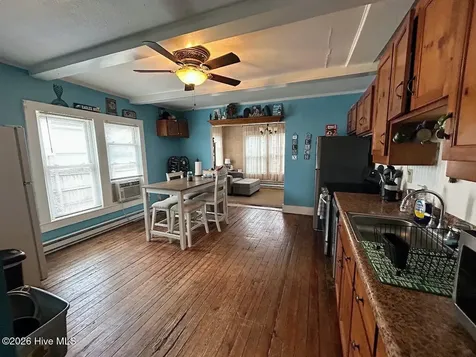 411 Spartanburg Avenue Carolina Beach NC 28428