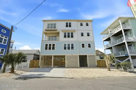 105 Periwinkle Lane Carolina Beach NC 28428