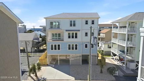 105 Periwinkle Lane Carolina Beach NC 28428
