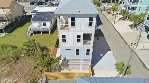 105 Periwinkle Lane Carolina Beach NC 28428